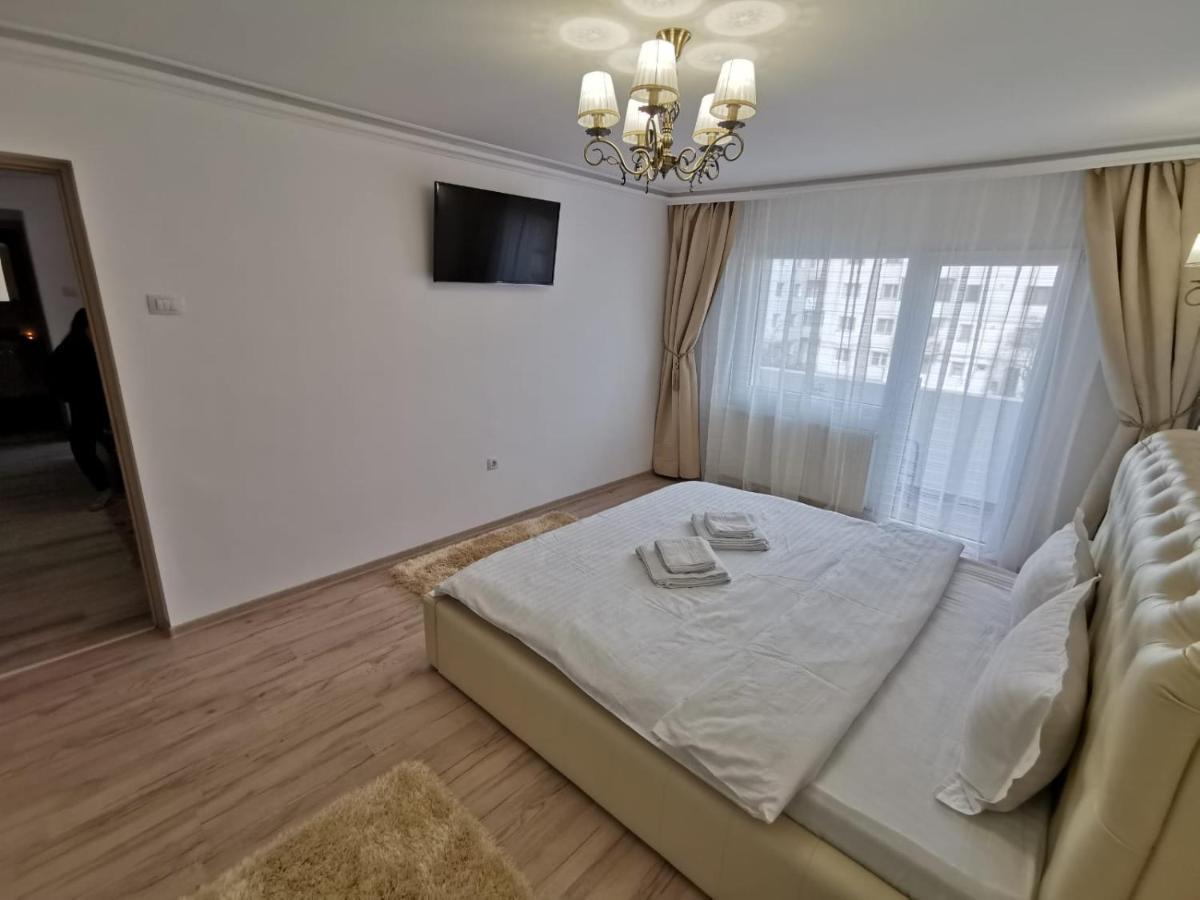 Ferienwohnung Apartament Gold Luxury Tîrgu Ocna Exterior foto