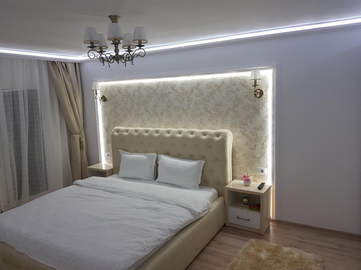 Ferienwohnung Apartament Gold Luxury Tîrgu Ocna Exterior foto
